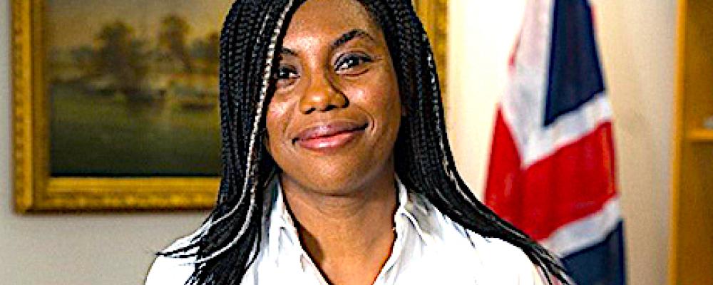 Kemi Badenooch, brittisk oppositionsledare, Tories. Foto: Wikipedia Common, Kredit: Department for Levelling Up, Housing and Communities