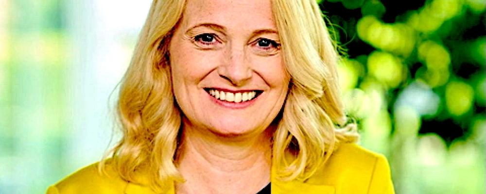 E.ON:s inansdirektör Nadia Jakobi kommenterar:
– Vår tillväxt fortsätter enligt plan, och vi har lagt en solid grund för ett framgångsrikt verksamhetsår 2025.