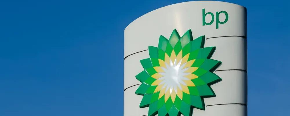 Våtgas station i Storbritannien. Nästan hälften, 48 procent, av den inställda kapaciteten för grön vätgas – motsvarande cirka 6 miljoner ton och en fjärdedel av alla skrinlagda projekt – har avbrutits främst på grund av utvecklarnas ”strategiska kursändring”, snarare än brist på efterfrågan. Det visar en analys från det Oslobaserade forskningsinstitutet Rystad Energy. Enbart 13 procent av de inställda projekten uppgavs bero på svag marknadsefterfrågan, vilket motsvarar cirka 12 procent av den avbrutna kapaciteten. Foto: Artelia UK