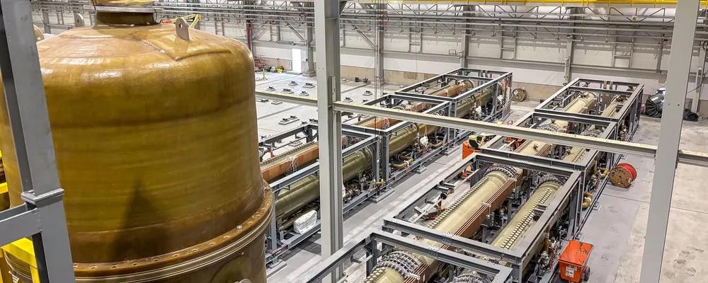 Elektrolysörer installeras vid Stegras anläggning för grönt stål i Boden
Foto: Stegra