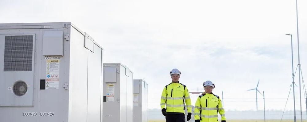 Wärtsilä har under de senaste åren genomfört flera strukturaffärer för att fokusera verksamheten på kärnområden inom energi och sjöfart. Energilagringsverksamheten har samtidigt mött motvind genom lägre orderingång, ökad konkurrens och förändrade marknadsförutsättningar. Bildandet av samriskbolaget innebär inte att Wärtsilä lämnar energilagringsmarknaden, utan att verksamheten organiseras i en ny bolagsstruktur tillsammans med en extern partner. Foto: Wärtsilä