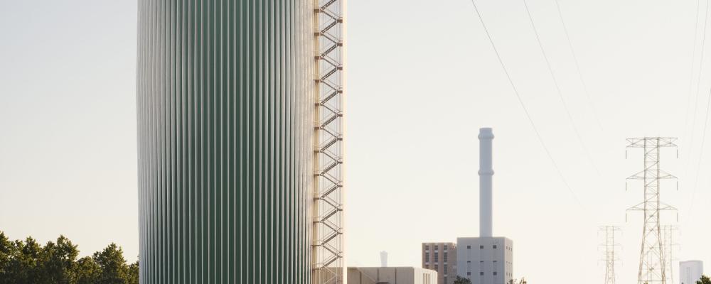Värmelagret i Malmös Norra hamn kommer att bidra till ett mer flexibelt och motståndskraftigt energisystem. Illustration: Liljewall Architects © E.ON