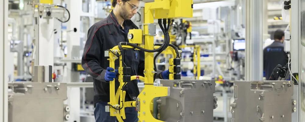 Inne i Symbios bränslecellsfabrik SymphonHy i Saint-Fons i östra Frankrike – den största i Europa. Foto: Symbio