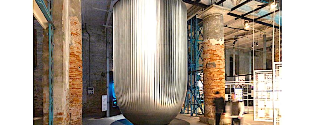 En särskild del av installationen är utformad för att visualisera data och information om kärnkraftens roll i framtidens energisystem. Foto: Newcleo