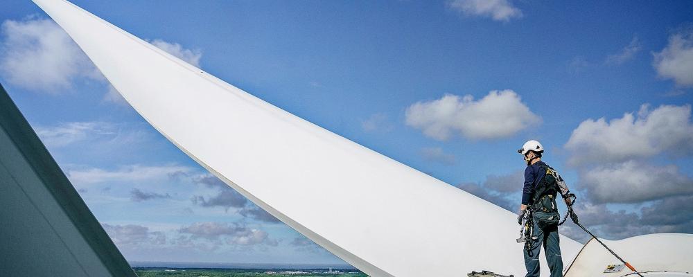 Vestas menar att en förändrad upphandlingsmodell är nödvändig för att åter locka investerare och säkerställa att projekten blir lönsamma. Utan mer balanserade villkor riskerar utbyggnaden att stanna av helt. FOTO: VESTAS