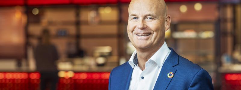 "Malmö är vår hemmaarena, så det är självklart att E.ON ska vara en aktiv partner i utvecklingen av stadens framtida energisystem," säger E.ON Sveriges vd, Johan Mörnstam.
Foto: Christian Andersson, Apelöga