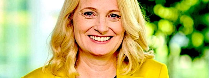 E.ON:s inansdirektör Nadia Jakobi kommenterar:
– Vår tillväxt fortsätter enligt plan, och vi har lagt en solid grund för ett framgångsrikt verksamhetsår 2025.