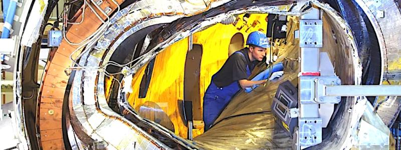 Testreaktorn Wendelstein 7-X i Greifswald är en av världens mest avancerade anläggningar för fusionsforskning. Foto: Max-Planck-Institutet för plasmafysik / Jan Hosan