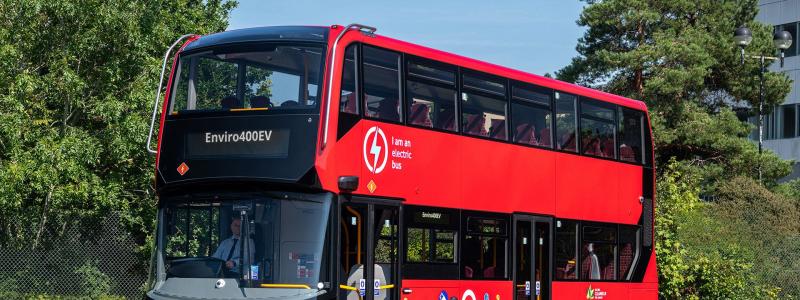 Bussen som lanserades nyligen är en demonstrationsmodell som kommer att bli tillgänglig för operatörer efter slutförd homologering och certifiering senare i år, enligt Alexander Dennis. Källa: Alexander Dennis