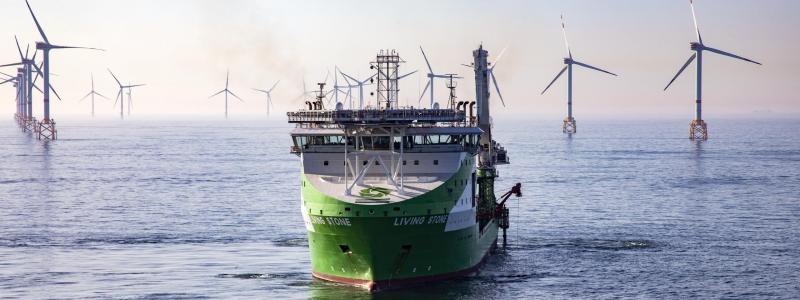 Kablarna lades av DEME Offshores Viking Neptun, och begravningsarbetena slutfördes av DEME Offshores Living Stone. Foto: DEME Offshore