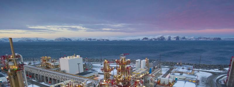 Equinors strategi bygger i stor utsträckning på att maximera värdet av redan utbyggda anläggningar, snarare än att satsa på helt nya fristående fält. Denna modell har blivit allt vanligare eftersom så kallade tie-backs och tie-ins är betydligt billigare och snabbare att genomföra än nya fullskaliga utvecklingsprojekt. Foto: Equinor