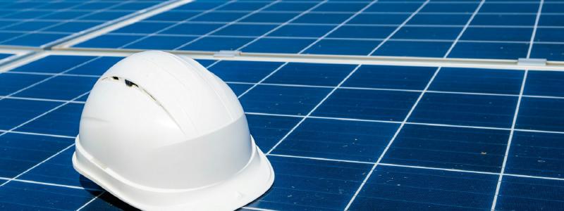 Solceller. Foto: Evgeniy Alyoshin / Unsplash