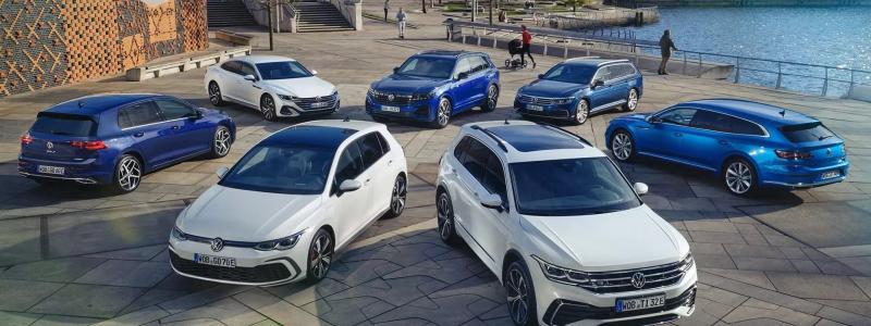 Volkswagens e- och hybridfordon samlade. Svårsåld produkt? Foto: Volkswagen