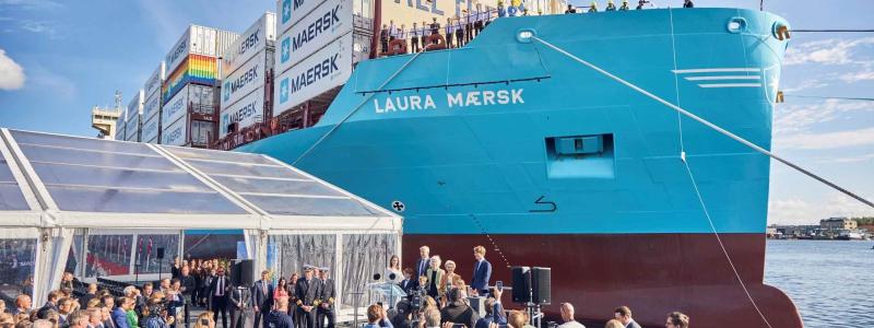 Laura Maersk, världens första containerfartyg som drivs av grön metanol,  avseglade nyligen från Köpenhamn, Danmark och påbörjade därmed sin verksamhet. Foto: Mærsk
