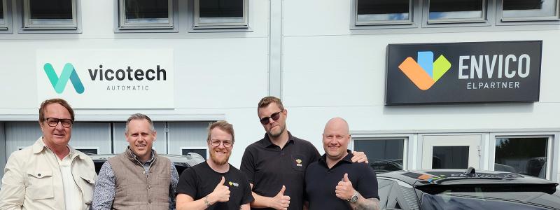 Ulf Björklund, enhetschef Eitech Skellefteå, Tobias Harnerud, affärsområdesansvarig VINCI Energies, Johan Hellström, VD Envico och Vicotech, Johan Wåård Entreprenadchef Envico samt Fredrik Vallström, Avdelningschef Kraft Envico. Foto: Vinci Energies