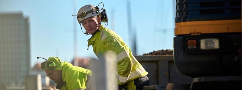 Ska vi lyckas bygga ut det svenska elnätet enligt plan och uppnå målet om ett fossilfritt Sverige, behöver vi mer kompetens. Foto: