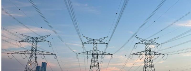 Företrädare för flera europeiska elektrolystillverkare tillsammans med EU-representanter vid lanseringen av manifestet Electrolysers for Europe i Bryssel. Foto: Electrolysers for Europe.