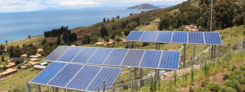 Tyskland och Spanien förblev EU:s största solmarknader under 2025, i huvudsak tack vare storskaliga projekt. Frankrike gick om Italien och blev den tredje största marknaden, medan Italiens utbyggnad bromsade kraftigt efter att flera stödprogram för taksol fasats ut. Foto: Creative Commons Lic, kredit: FotografoAficionado