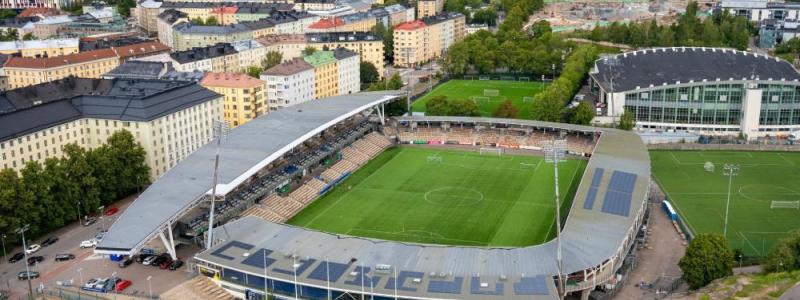 Bolt Arena i Helsingfors blir Finlands första solenergidrivna fotbollsstadion tack vare samarbetet mellan idrottsklubben HJK, Lumme Energia och dess dotterbolag Solarigo Systems. Foto: Lumme Energia