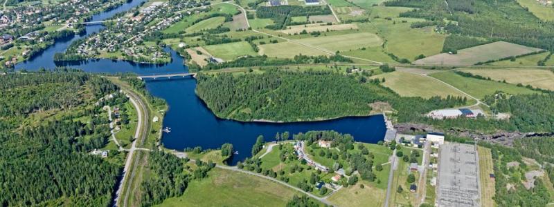 E.ON och atNorth har tecknat avtal om en elanslutning på 200 MW till en ny AI-anläggning i Hamre, utanför Sollefteå – en av de största konsumtionsanslutningarna i E.ONs historia. Etableringen i Hamre ska enligt bolagen skapa förutsättningar för storskalig AI-infrastruktur och samtidigt stärka Sollefteås roll som nod för framtidens digitala industri. Foto: Sollefteå kommun