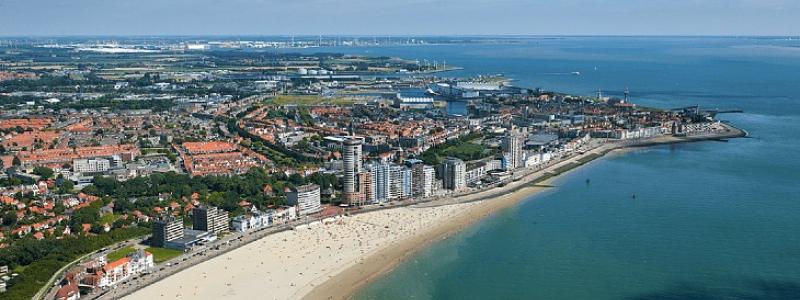 Regionen Zeeland omfattar både öar, halvöar samt omfattande industri och handel. Bild: Zeeland.com