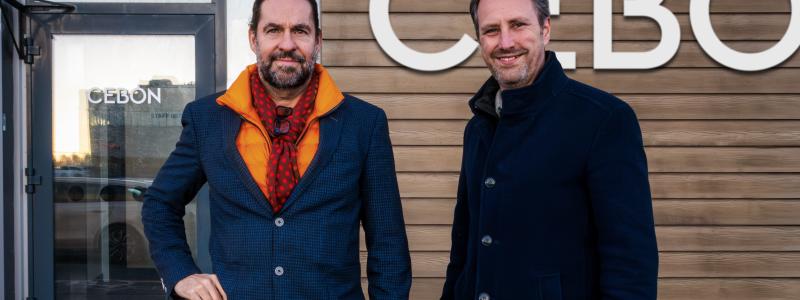 Stefan Rundéus, CEO Cebon Group tillsammans med Pim Brands, CEO Brands Group. Pressbild: Cebon Group