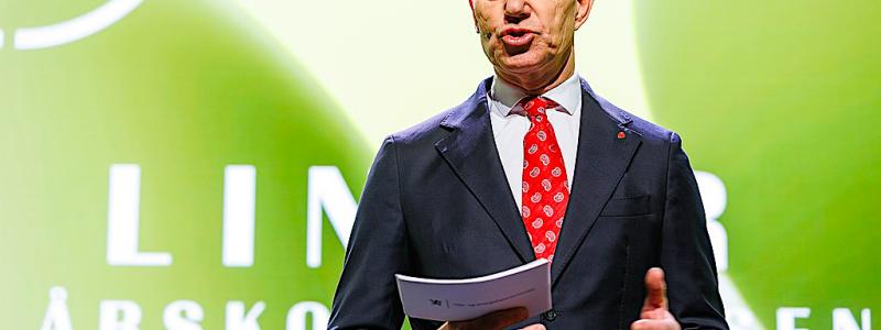 Norges energiminister Terje Aasland sammanfattade energiprisläget för Financial Times: – Det är en helt förfärlig situation. 
Bilden är tagen nyligen vid en konferens. Foto: Wikipedia Common. Kredit: Kilian Munch, Offshore Norge