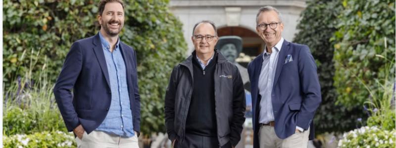Adis Cengic, project director, Clean Energy, Mana tillsammans med Jan Ridfeldt, vd på Umeå Energi samt Fredrik Lundberg, vd och koncernchef på Umeå kommunföretag. Av:Malin Grönborg
PressFoto Umeåenergi