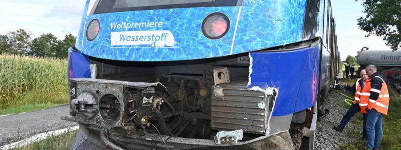 Ett fotografi från olycksplatsen i tyska Kutenholz. Foto: Polisen i Stade