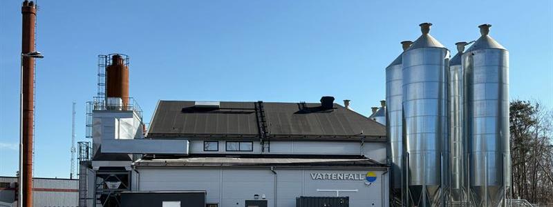 Vattenfalls värmeanläggning i Vänersborg har sedan 2021 varit helt fossilfri i sin produktion. Pressbild: Vattenfall
