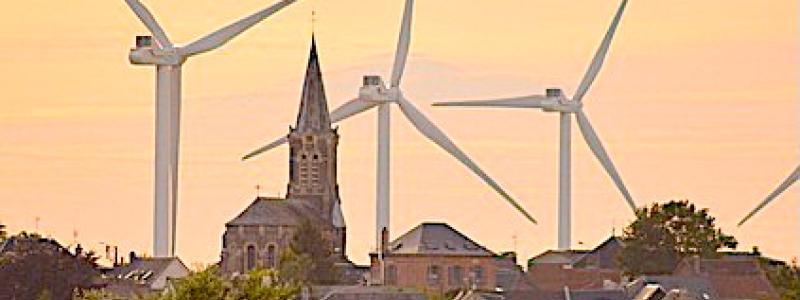 För tyskarna är detta inte bara en teknisk fråga – det är också en fråga om trovärdighet i det som kallas "Energieewende." När målet är att avveckla fossil energi och samtidigt stänga kärnkraften, blir varje störning i den förnybara produktionen en påminnelse om systemets känslighet. Foto: Creative Commons Lic, kredit: DoDo71