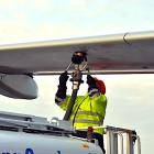 Tankning av flygplan. Foto: V. Ström. Swedavia Airports