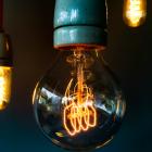 Glödlampa Foto: Christian Dubovan / Unsplash