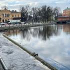 Faunapassagerna i Svartån i Västerås har utsetts till vinnare av Trafikverkets arkitekturpris 2025. Projektet lyfts fram för hur det både hjälper fisken tillbaka till ån och skapar en mer levande och inbjudande miljö mitt i staden. Pressbild: Mälarenergi