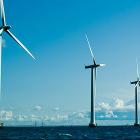 Som en del av Marylands satsningar på leverantörskedja och kompetensutveckling inom havsbaserad vindkraft erbjöd Maryland Energy Administration en rad bidragsprogram som skulle skapa en väg in i branschen för företag och individer. Programmen tillhandahöll olika finansieringsmöjligheter till företag – inklusive nystartade företag ägda av minoriteter – samt till ideella organisationer, akademiska institutioner, fackföreningar och statliga, lokala och kommunala myndigheter, i syfte att bygga upp en leverantörskedja för havsbaserad vindkraft och en arbetskraft med rätt erfarenhet. Foto: US Wind