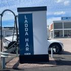 Laddstation i Oskarshamn. Foto: Stina Wickenberg