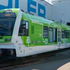 Stadler och FAL presenterar Europas första smalspårståg med batteridrift – minskar koldioxidutsläppen med 1 300 ton per år. Foto: Stadler