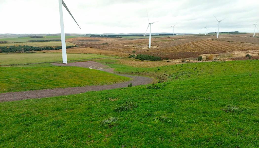 Renoverade vindkraftverk i Skottland. Foto: Locogen And Eurowind 