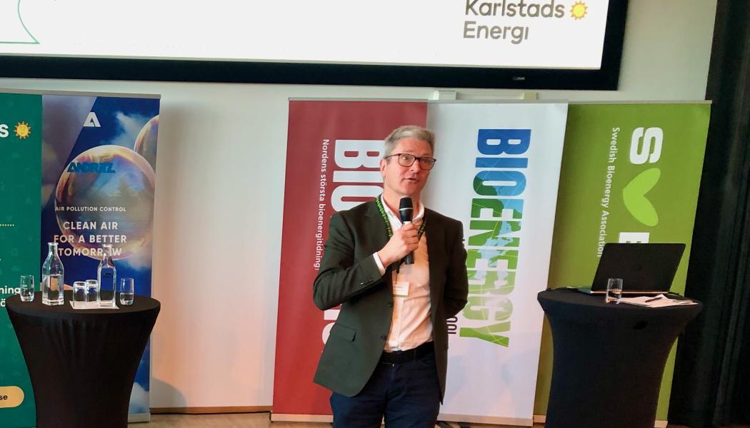 Erik Kornfeld, vd för Karlstad Energi, föreläste om fjärrvärmens omställning till att bli helt fossilfri. Foto: Anders Carlsson