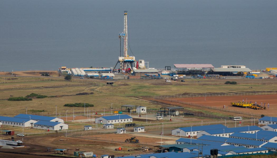 Hajarah Nalwadda/AP/TT: Oljefältet Kingfisher ägs av det kinesiska bolaget China National Offshore Oil Corporation (CNOOC).