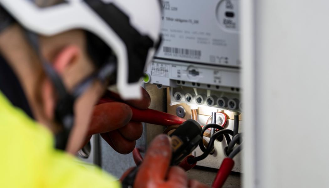 Johan Nilsson/TT: Elektriker kan räkna med cirka 2|600 kronor i löneökning över två år. Arkivbild.