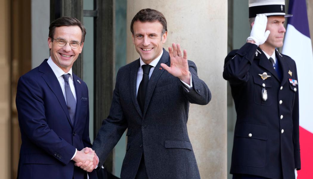 Francois Mori/AP/TT: Sverige och Frankrike ska teckna flera samarbetsavtal under president Macrons statsbesök. Arkivbild.