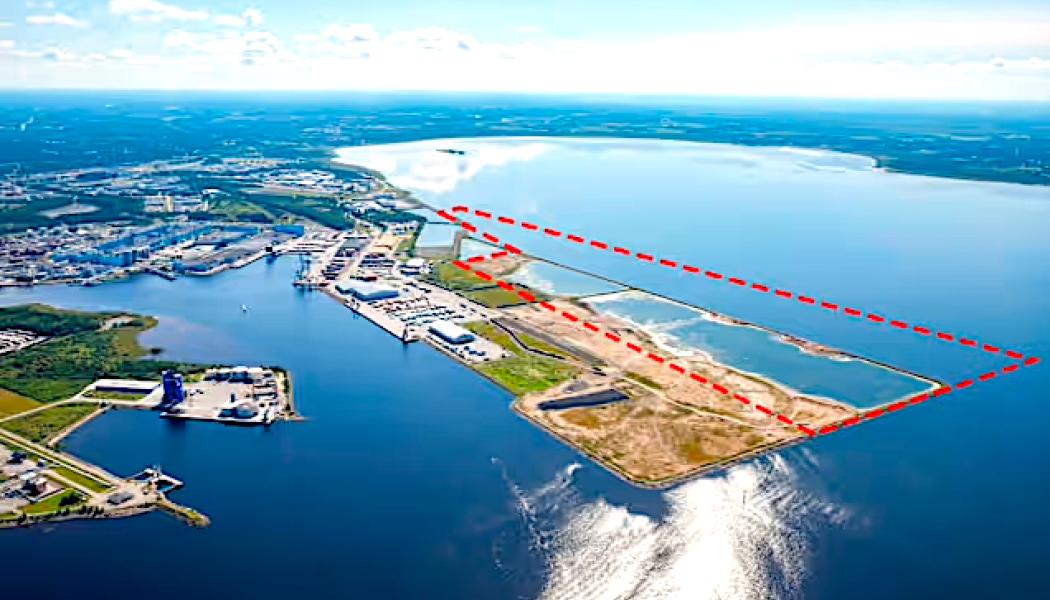 Avtalet innebär att Verso Energy kan börja planera markanvändningen i Oritkari, genomföra en miljökonsekvensbedömning och ansöka om eventuella kemikalie- och vattentillstånd. Samtidigt kan förberedelser för bygglov påbörjas parallellt med detaljplaneprocessen. Illustration: Uleåborgs Stad