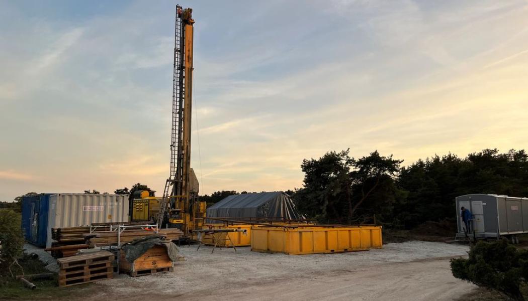 
Under veckan har den så kallade Riksriggen etablerats på platsen där det ska borras. Bilden är från tidigare borrningar på södra Gotland. Foto: Jan-Erik Rosberg