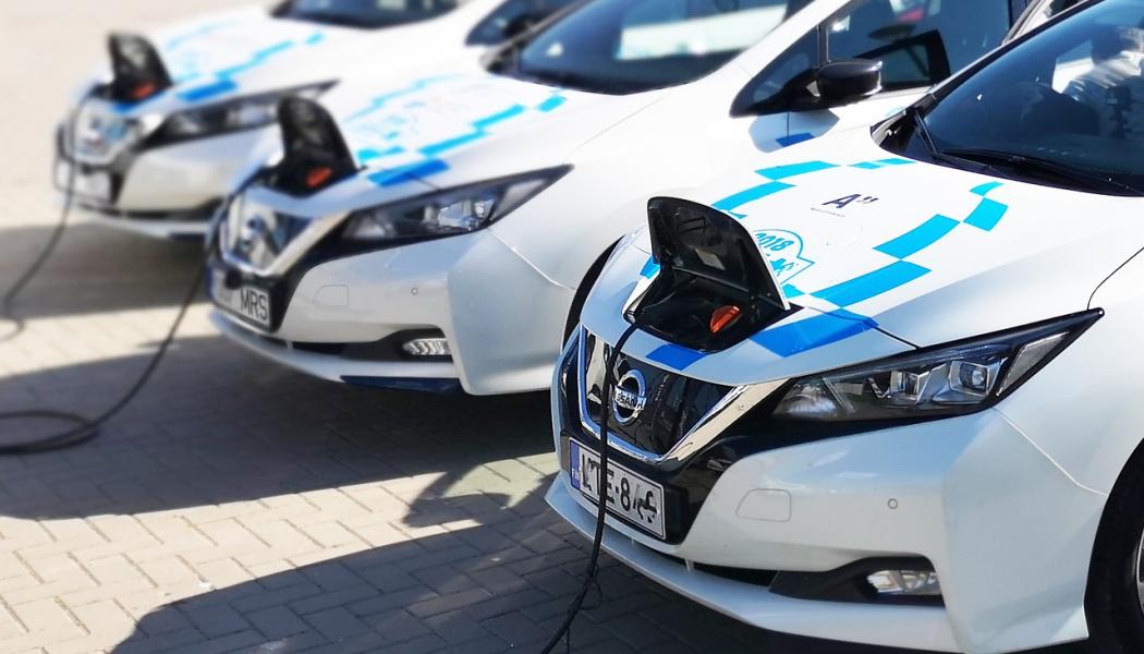 Battery charging. Foto: Pixabay, kredit: EV auto