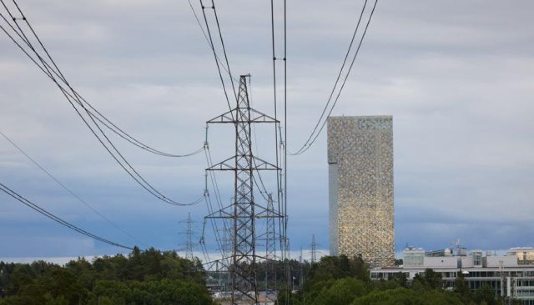 7 av 10 oroar sig för elkostnaderna – trots regeringens högkostnadsskydd. Pressbild: SBAB Bank