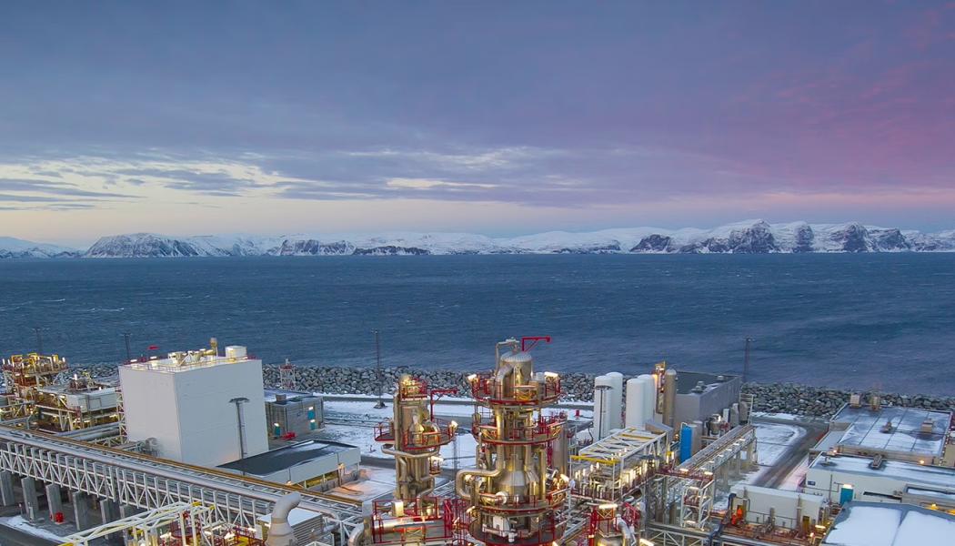 Equinors strategi bygger i stor utsträckning på att maximera värdet av redan utbyggda anläggningar, snarare än att satsa på helt nya fristående fält. Denna modell har blivit allt vanligare eftersom så kallade tie-backs och tie-ins är betydligt billigare och snabbare att genomföra än nya fullskaliga utvecklingsprojekt. Foto: Equinor