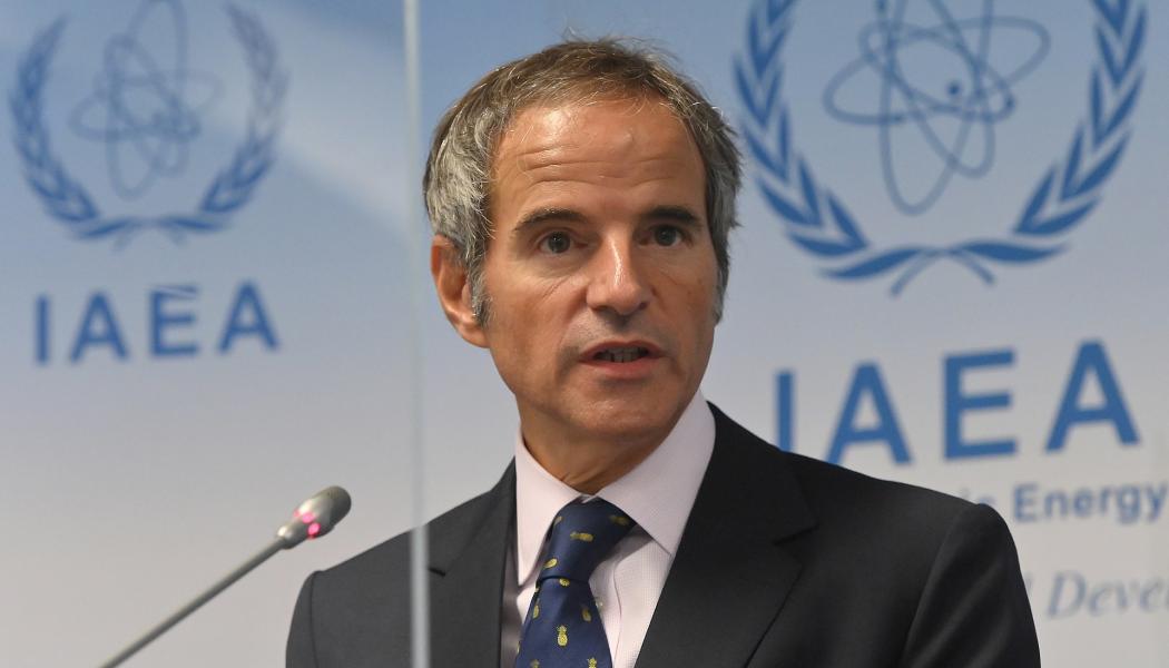 IAEA:s generaldirektör Rafael Mariano Grossi betonade nyligen vid organisationens generalkonferens i Wien att de återkommande uppjusteringarna av prognoserna speglar ett växande globalt samförstånd. 
– Kärnkraften är oumbärlig för att uppnå ren, pålitlig och hållbar energi för alla, sade han. Foto: Kredit: Dean Calma / IAEA