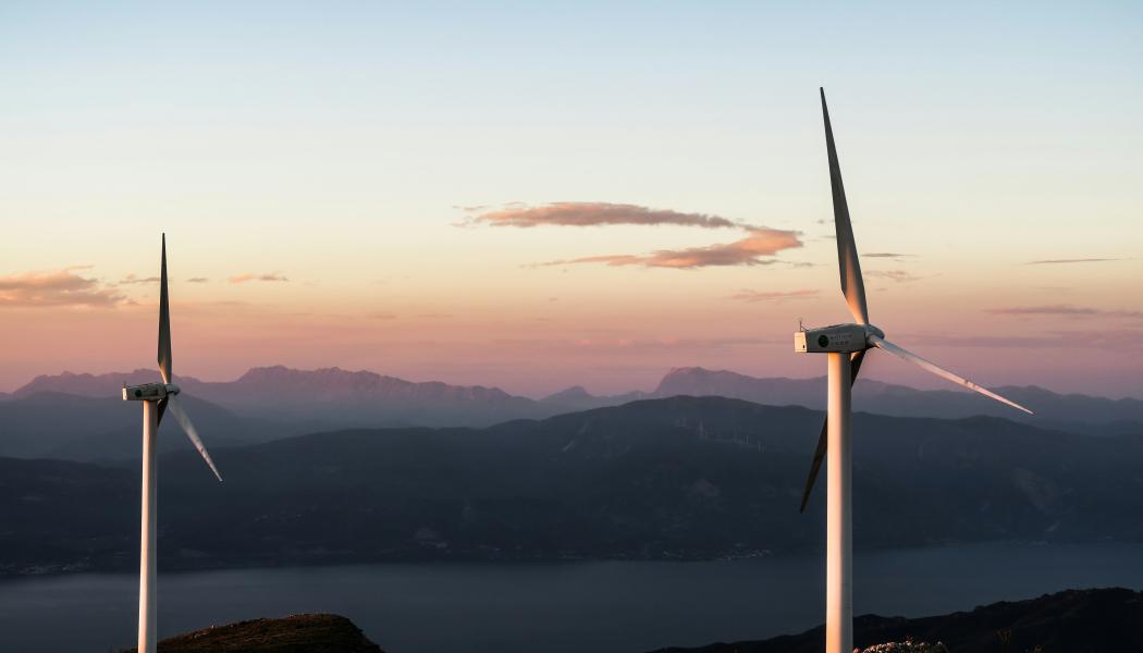 Vindkraft. Foto: Jason Mavrommatis / Unsplash