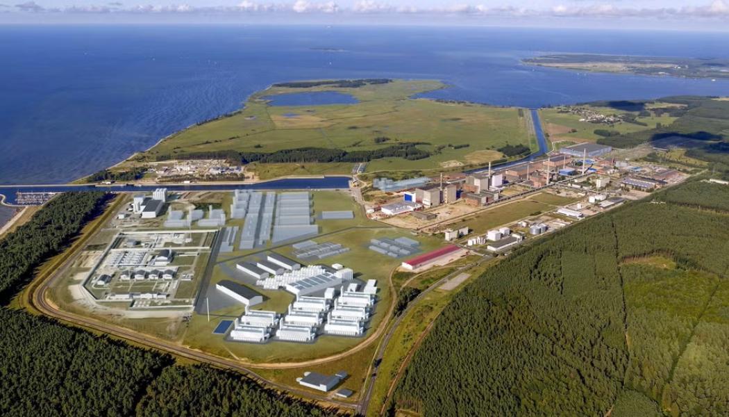 Den tyska kapitalförvaltaren KGAL och utvecklingsbolaget PtX Development har köpt en majoritetsandel i ett planerat vätgasprojekt i Lubmin i nordöstra Tyskland. Projektet utvecklas av det franska bolaget Lhyfe och omfattar en kapacitet på 800 megawatt. Anläggningen, som lanserades 2023, är tänkt att tas i drift 2029. Affären innebär att KGAL och PtX stärker sin närvaro i området, där de redan har betydande investeringar.
Projektet i Lubmin är planerat på mark som tidigare tillhörde ett kärnkraftverk. Området har på senare tid blivit en central punkt för flera energiprojekt, däribland satsningar på vätgasproduktion. Bild: KGAL